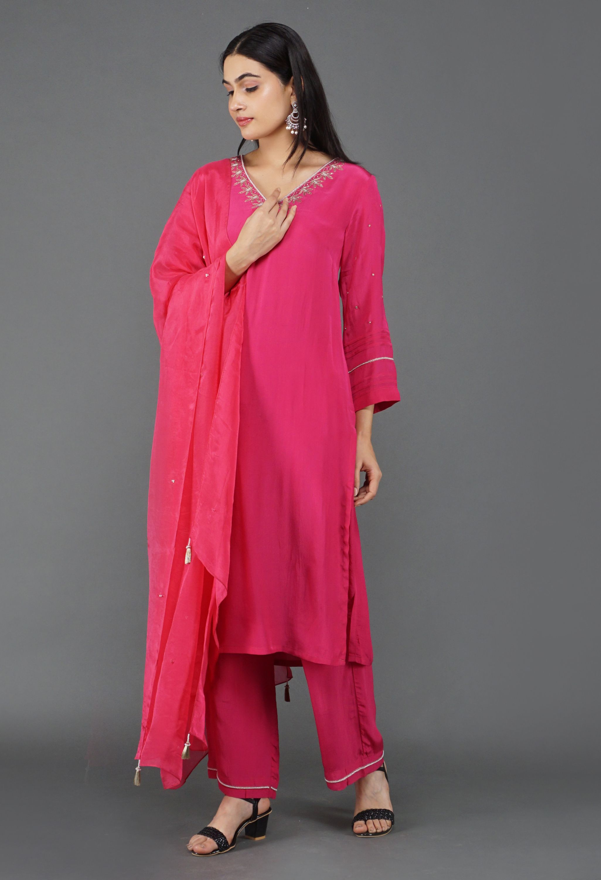 Rani Gulabi Crepe Duptta Set | Pink Kurta Set For Women With Dupatta