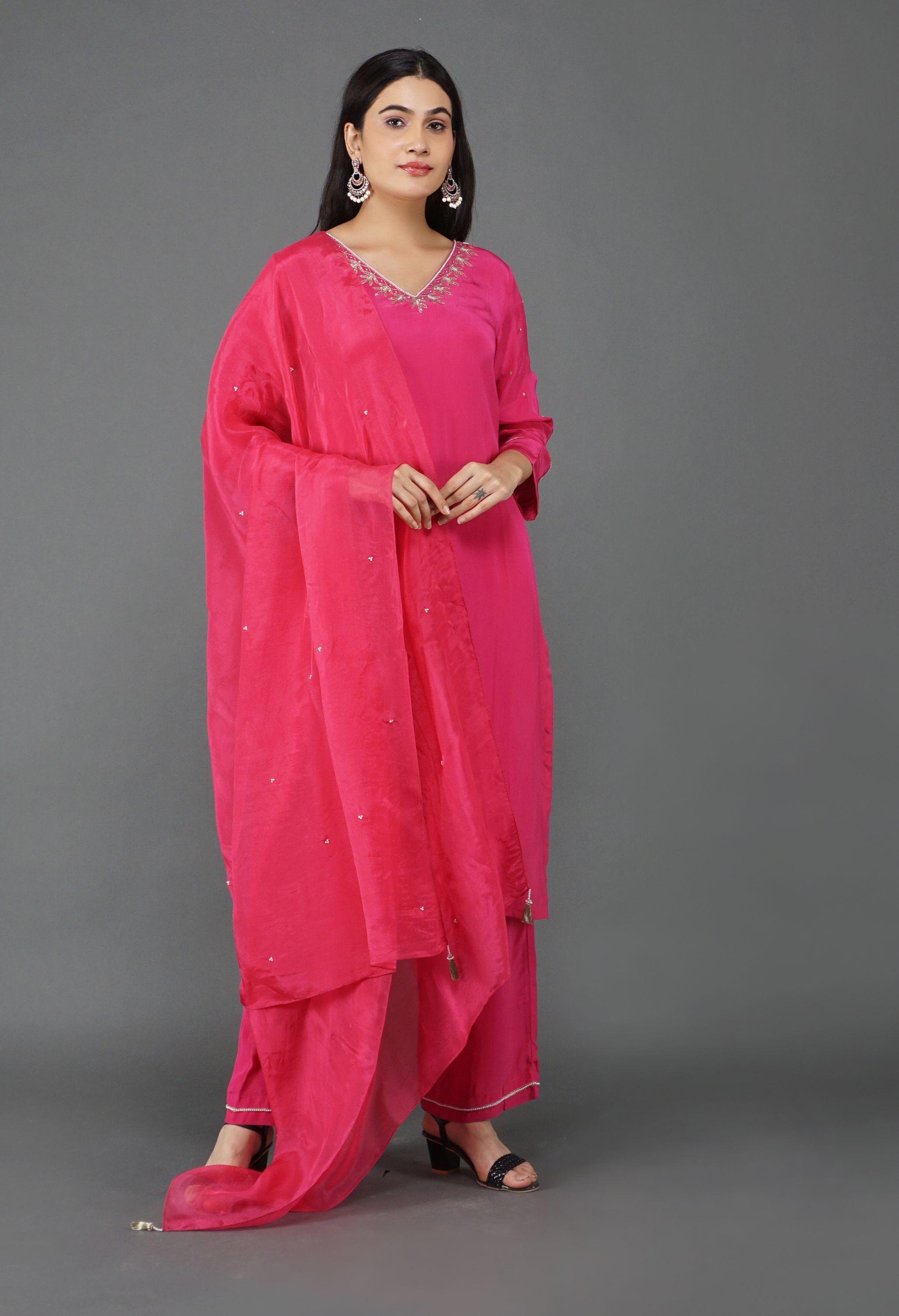 Rani Gulabi Crepe Duptta Set | Pink Kurta Set For Women With Dupatta