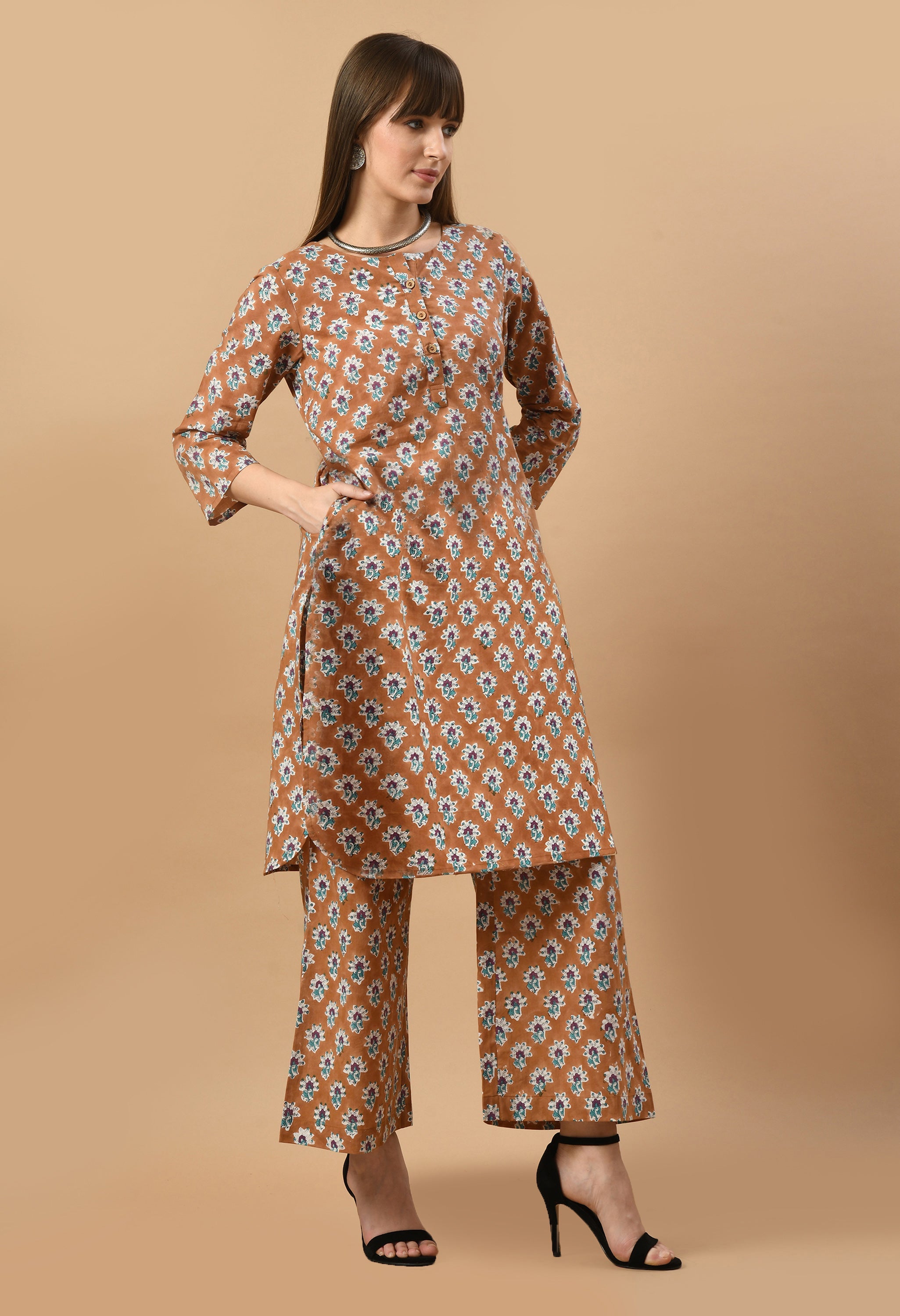 bagru-buti-hand-block-cotton-kurta-set