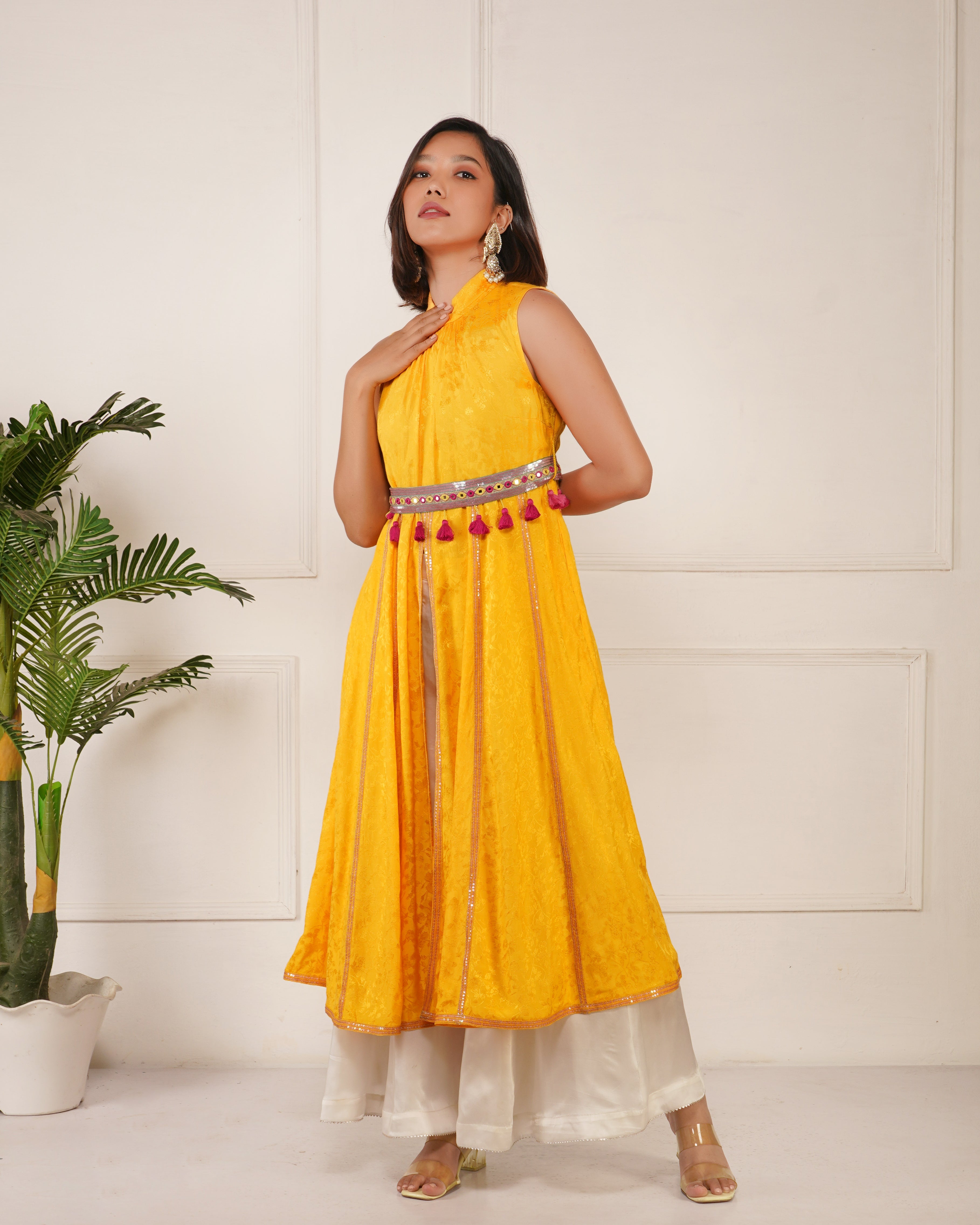 Gerua Ethnic Kurta Set | Buy Gerua Kurtas Sets Online