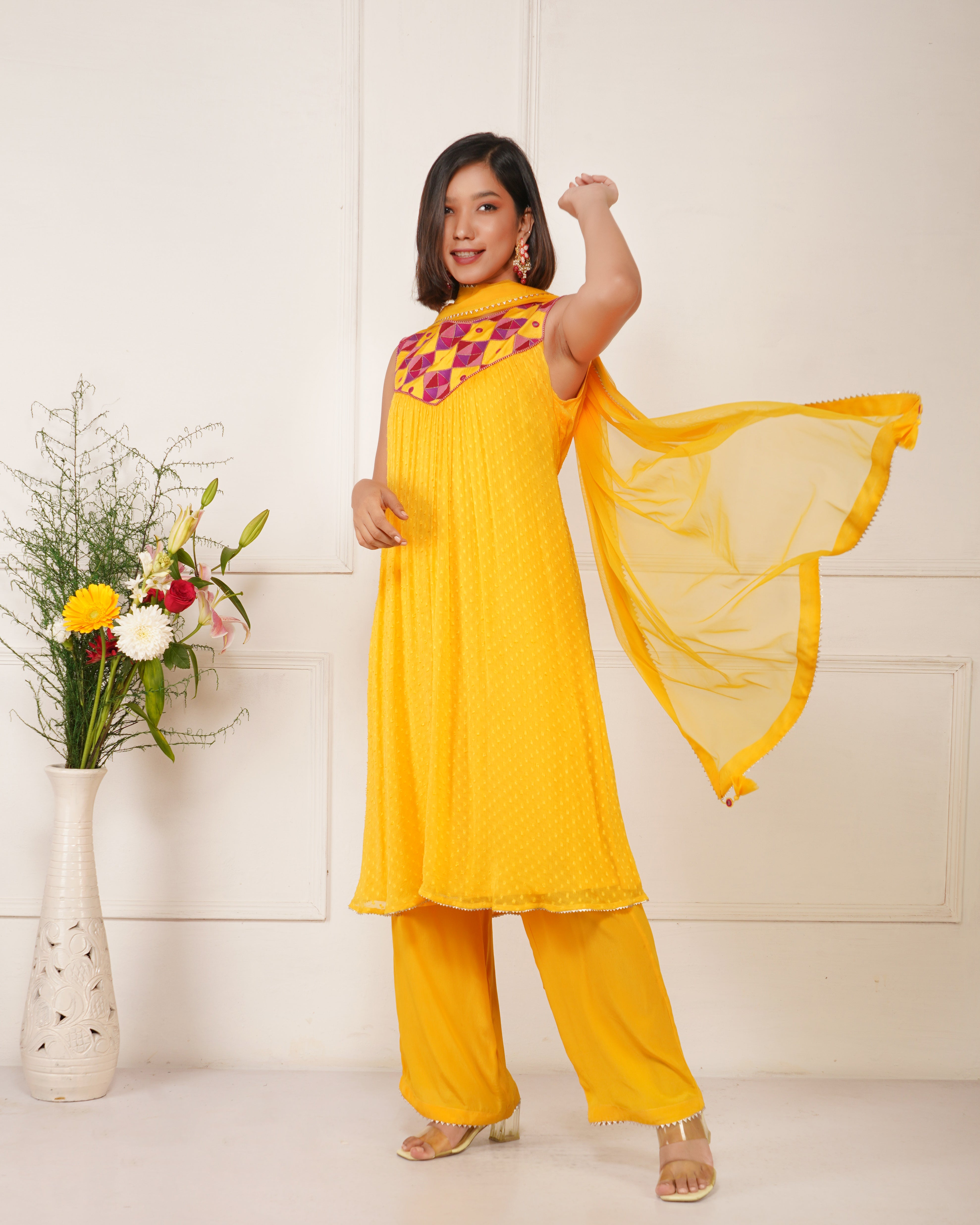 Saga Phulkari Kurta Set | Phulkari Women Kurta Set