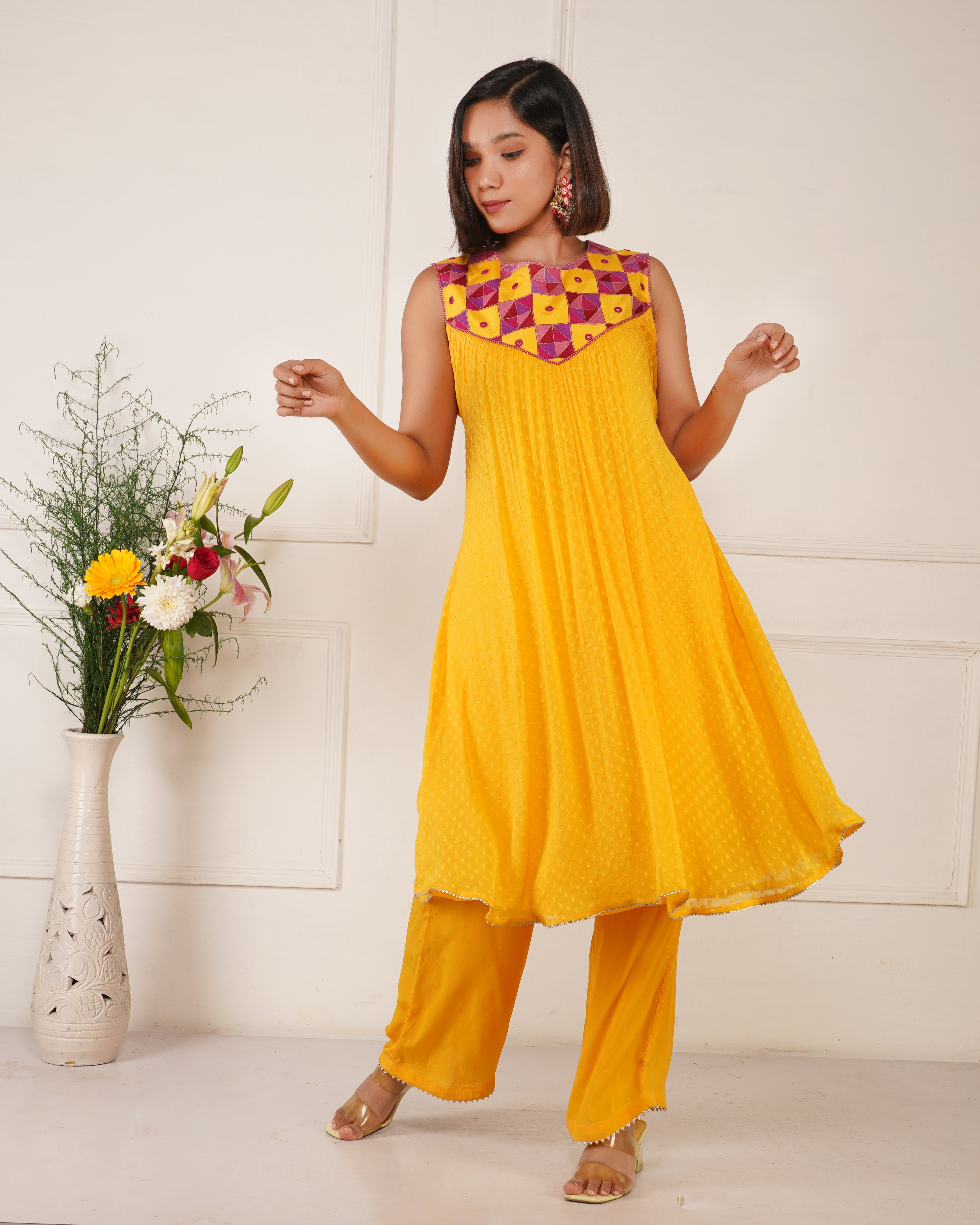 Saga Phulkari Kurta Set | Phulkari Women Kurta Set