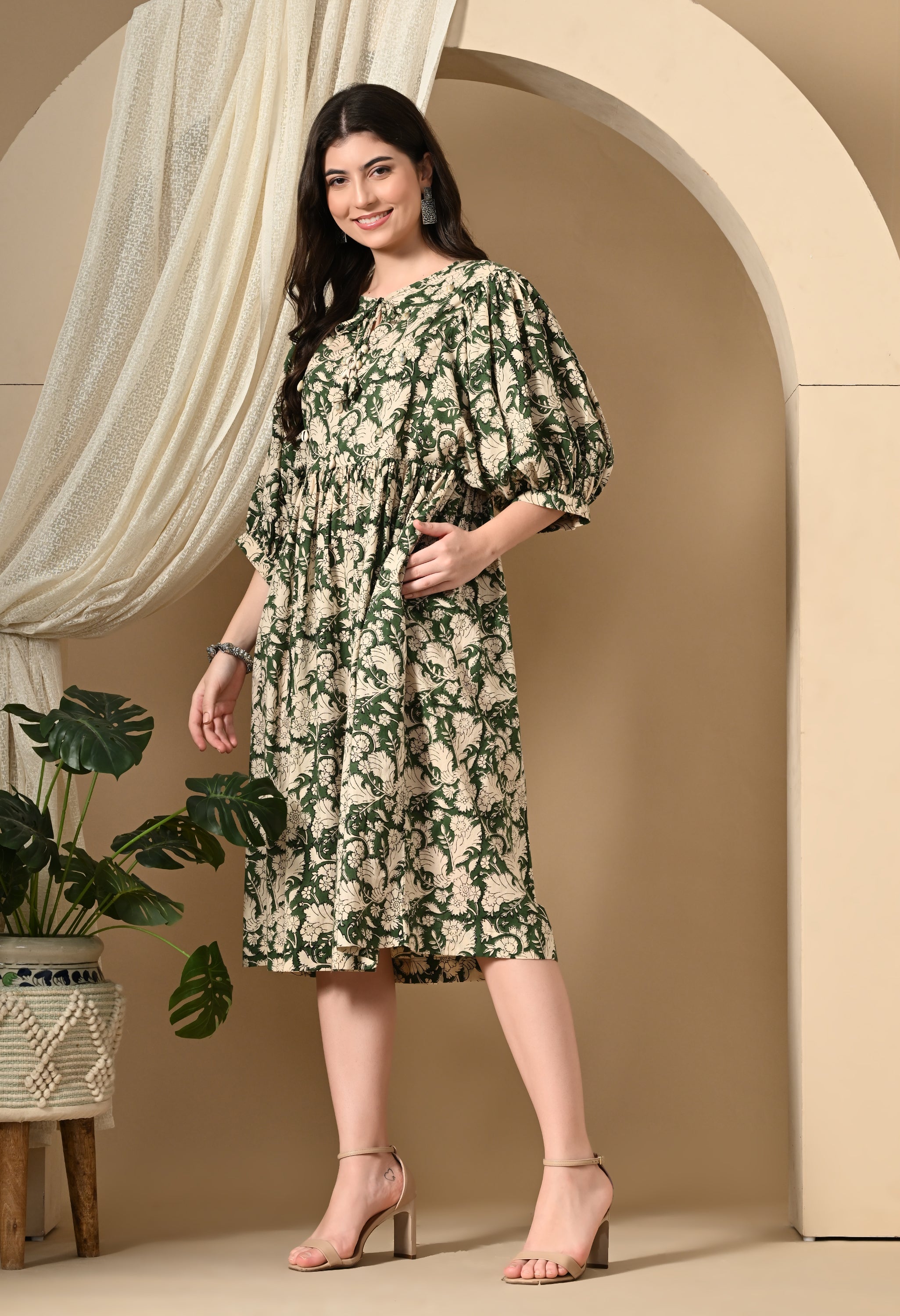 KIVI HANDBLOCK DRESS