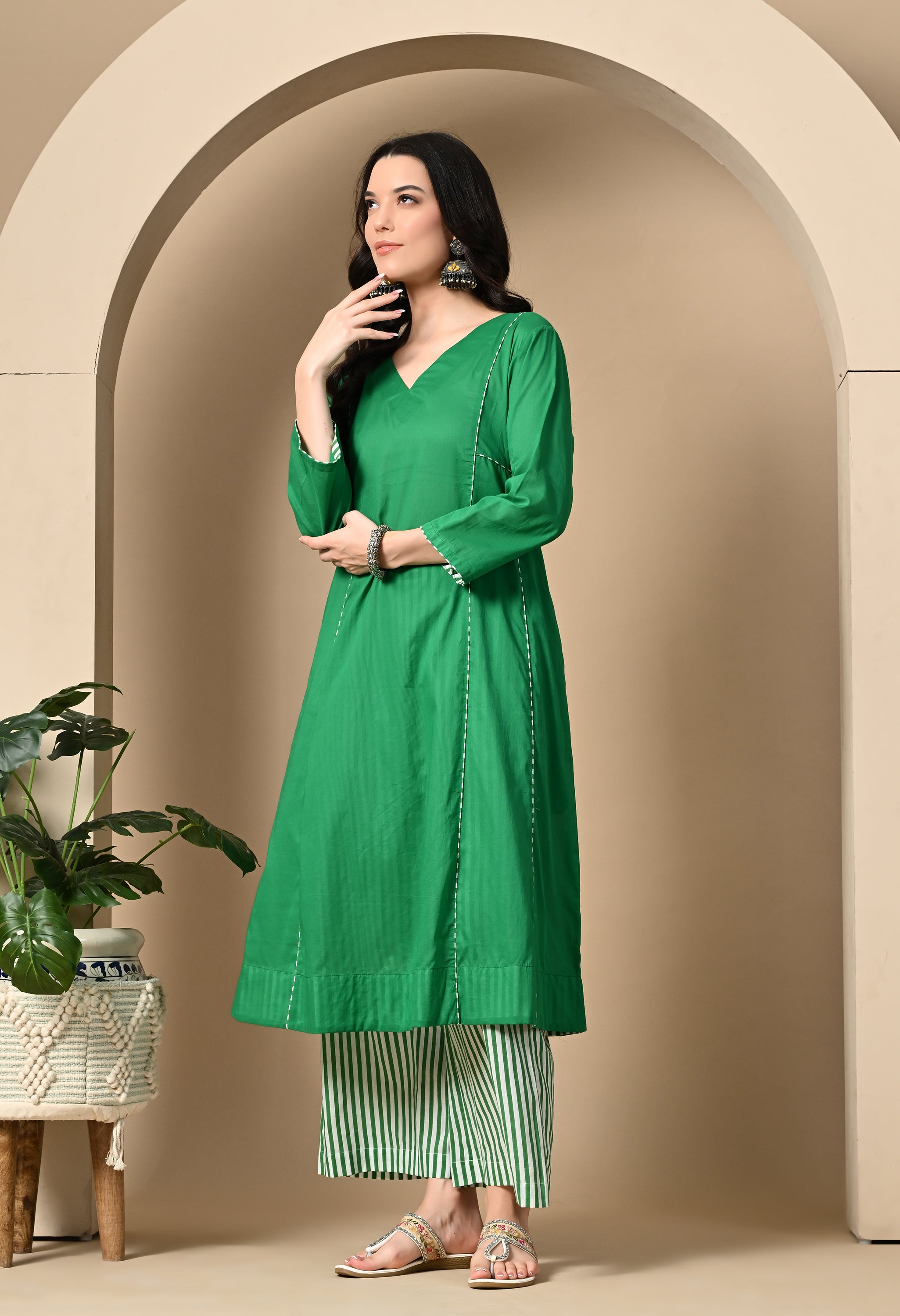 MALA GREEN PANEL KURTA SET