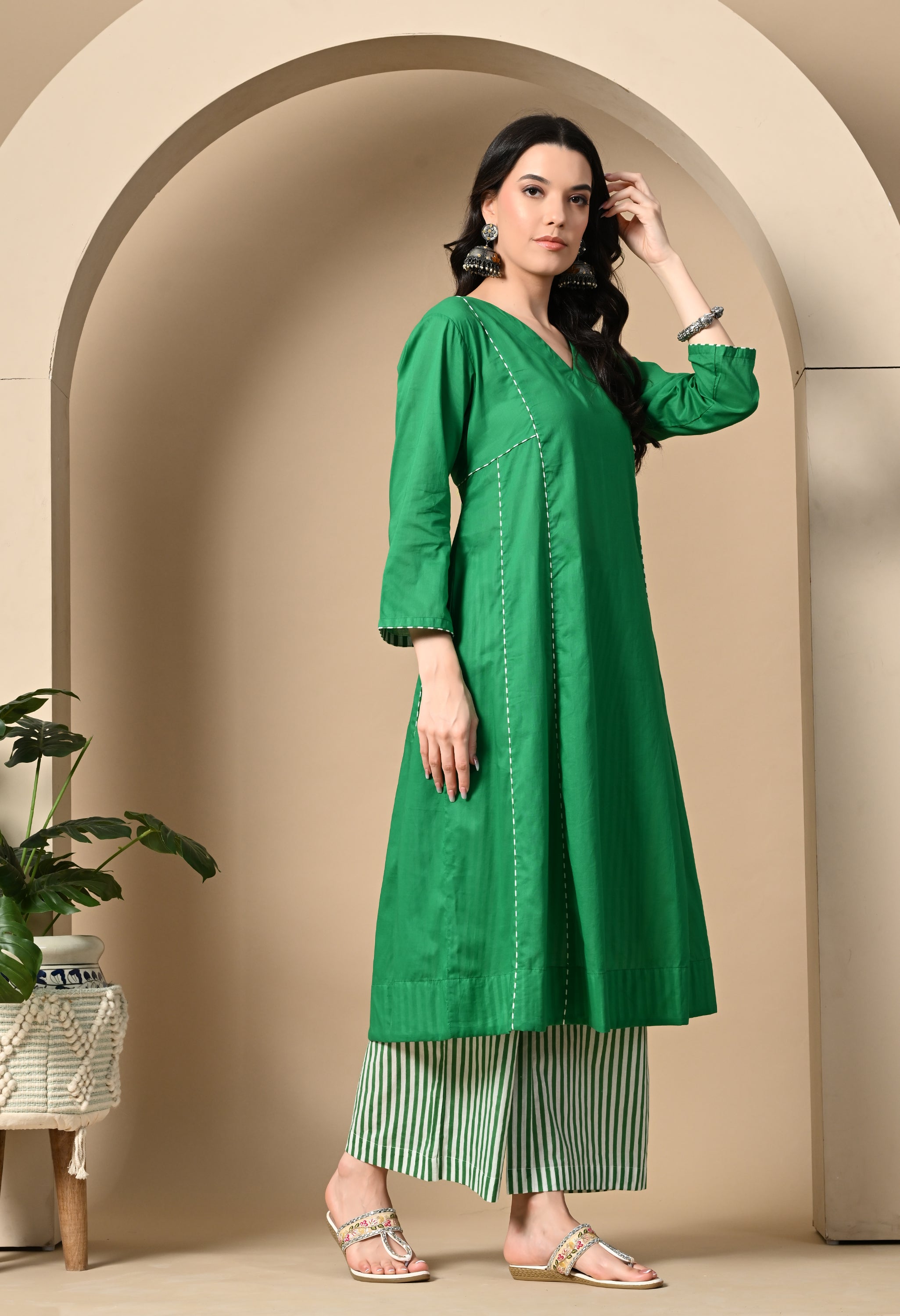 MALA GREEN PANEL KURTA SET