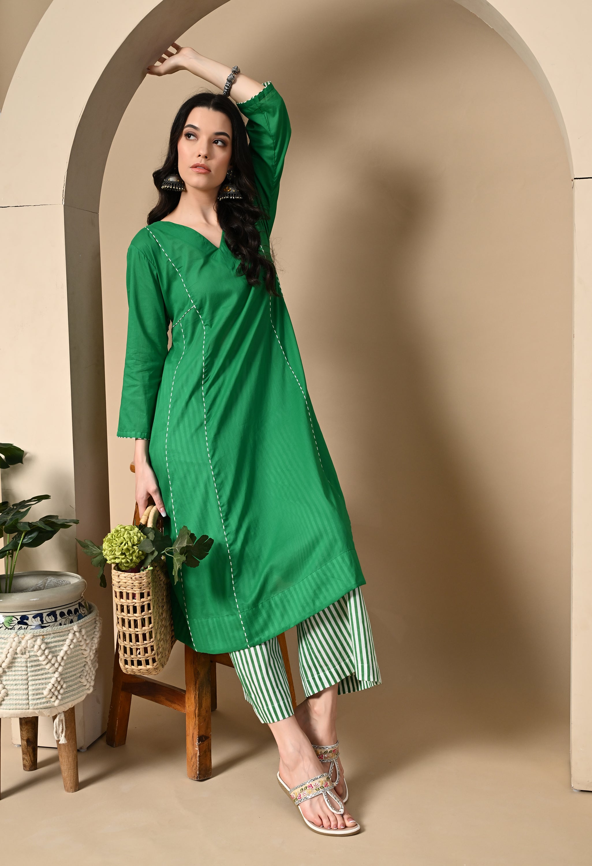 MALA GREEN PANEL KURTA SET