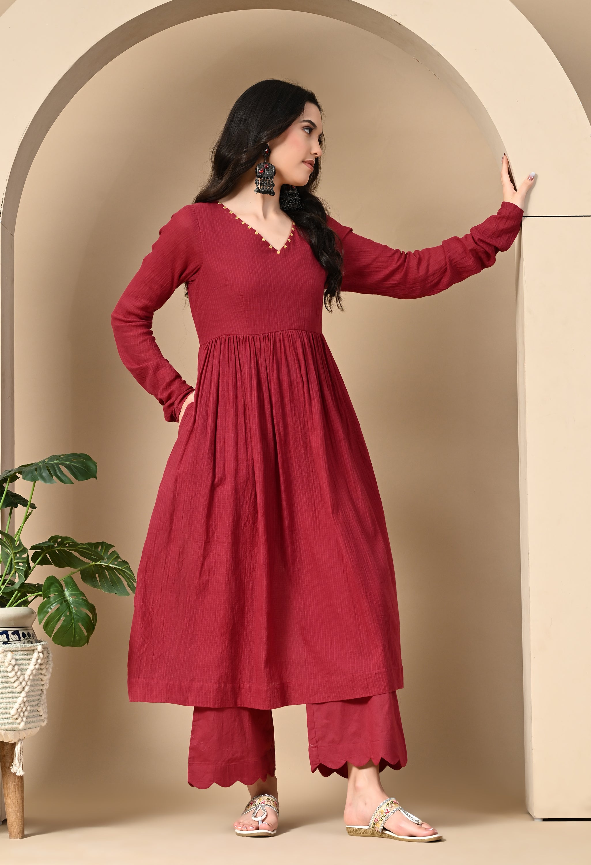 RED BERRY DORIYA KURTA SET
