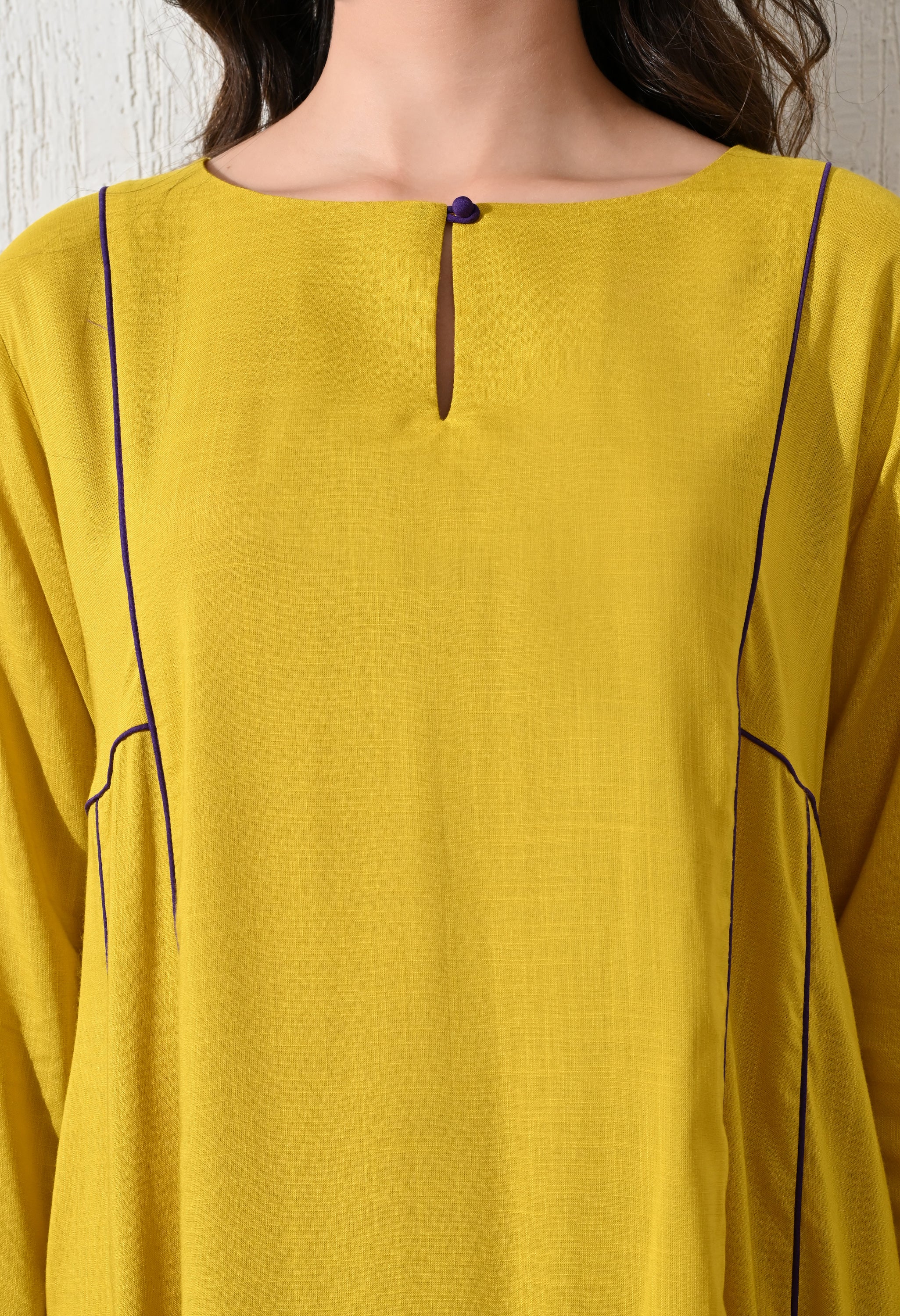 YELOW BITE REYON KURTA SET