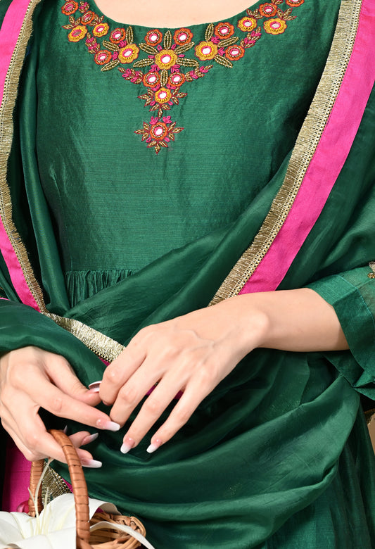 faiza-chanderi-kurta-set