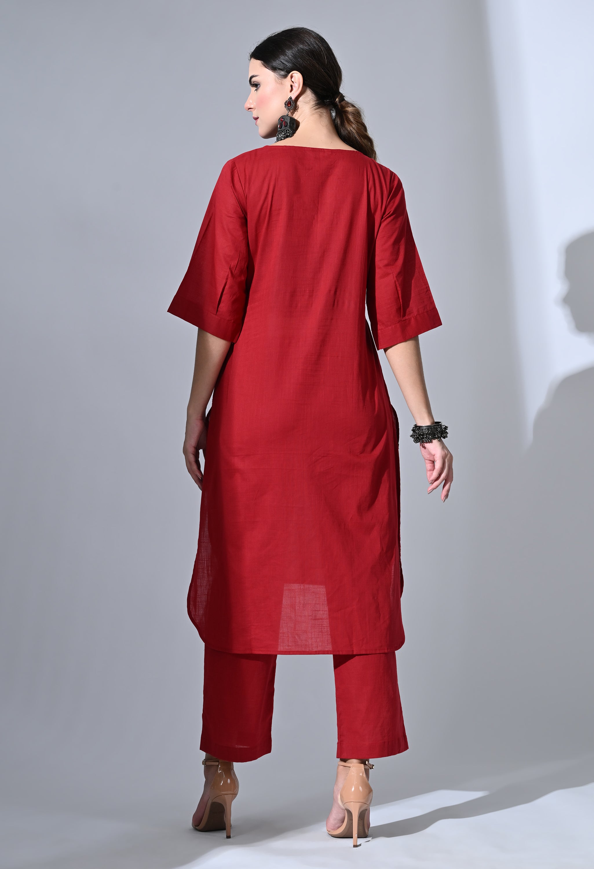 RED BEAUTY KURTA SET