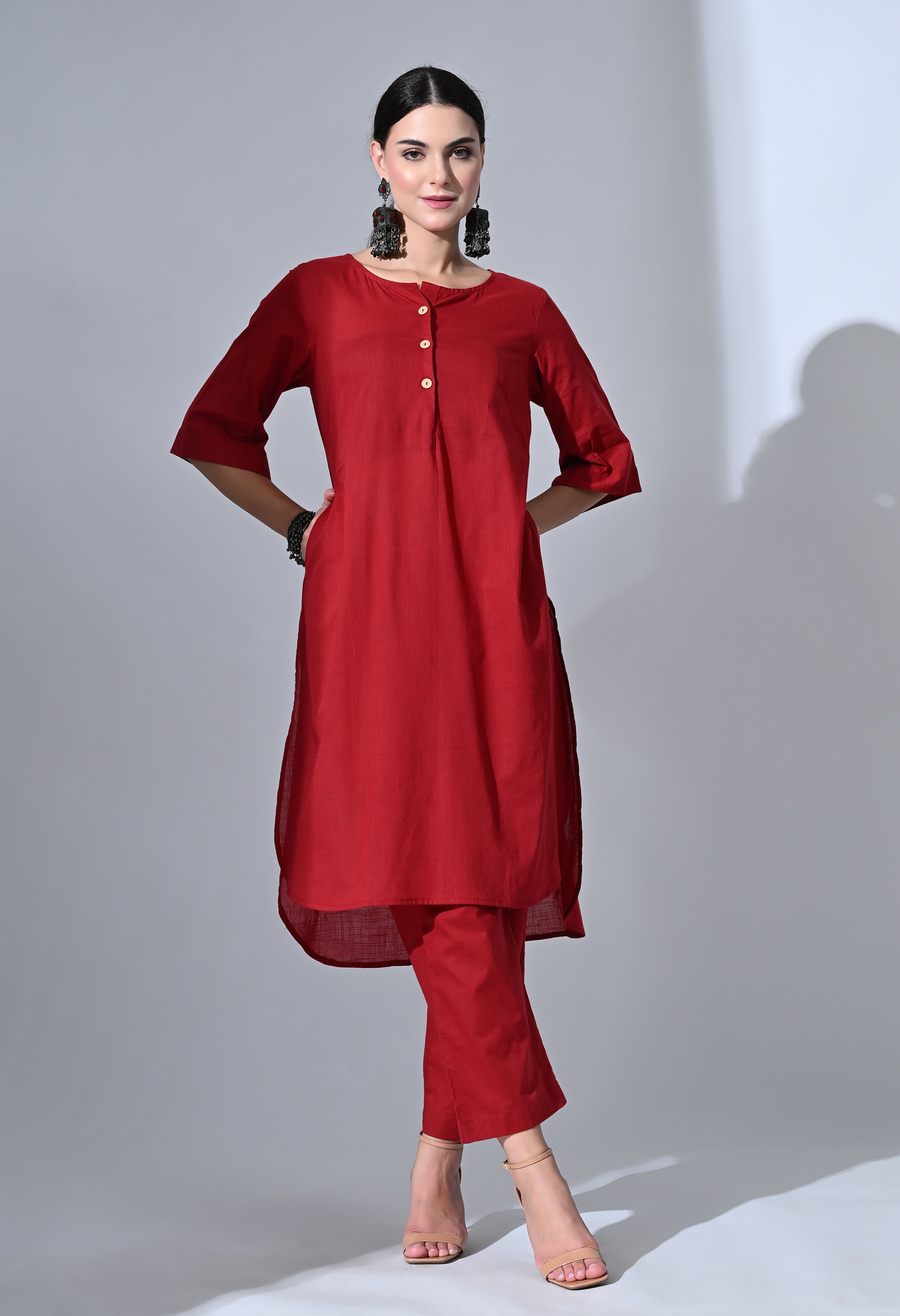 RED BEAUTY KURTA SET