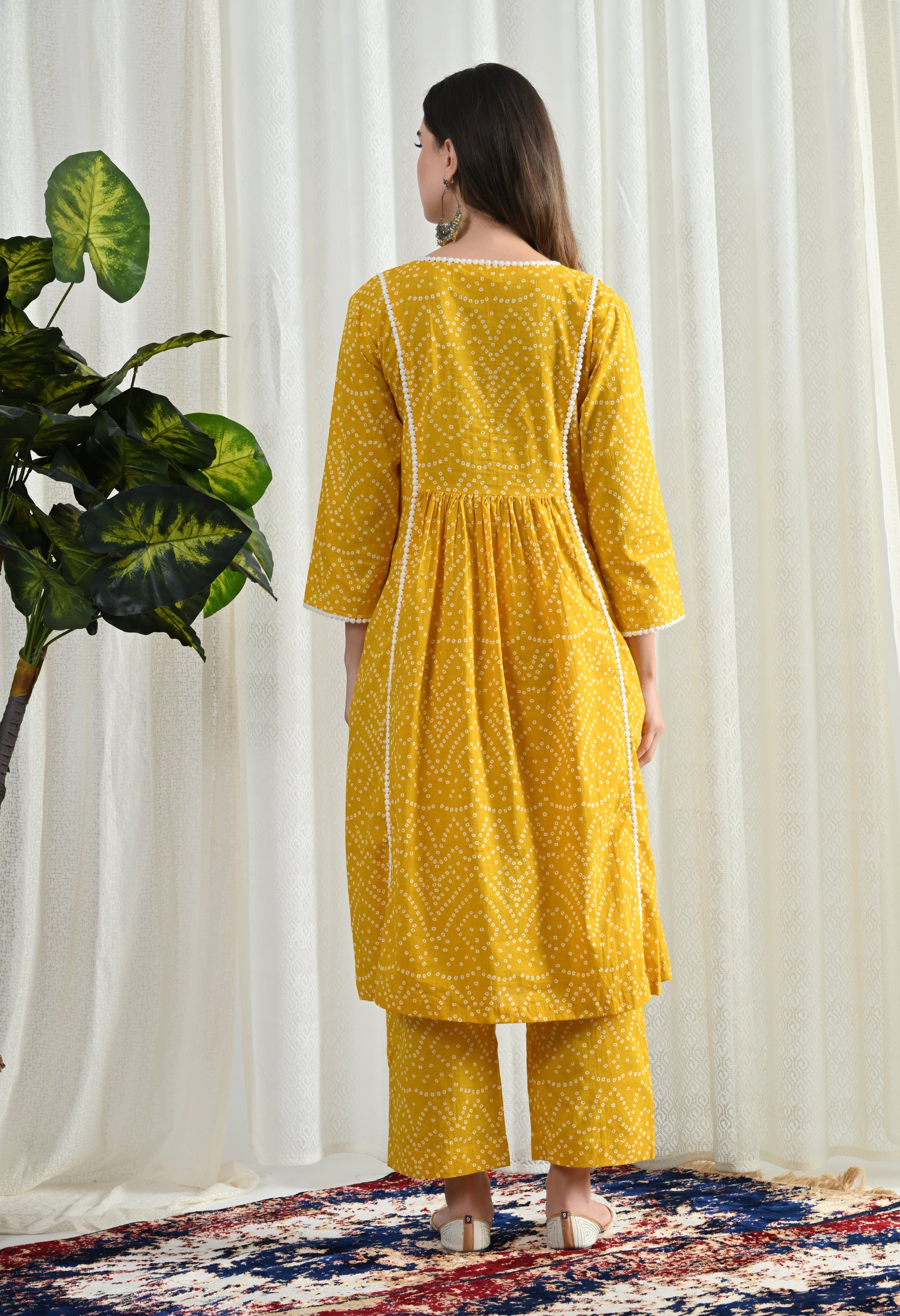 BANDHANI YELLOW KURTA SET