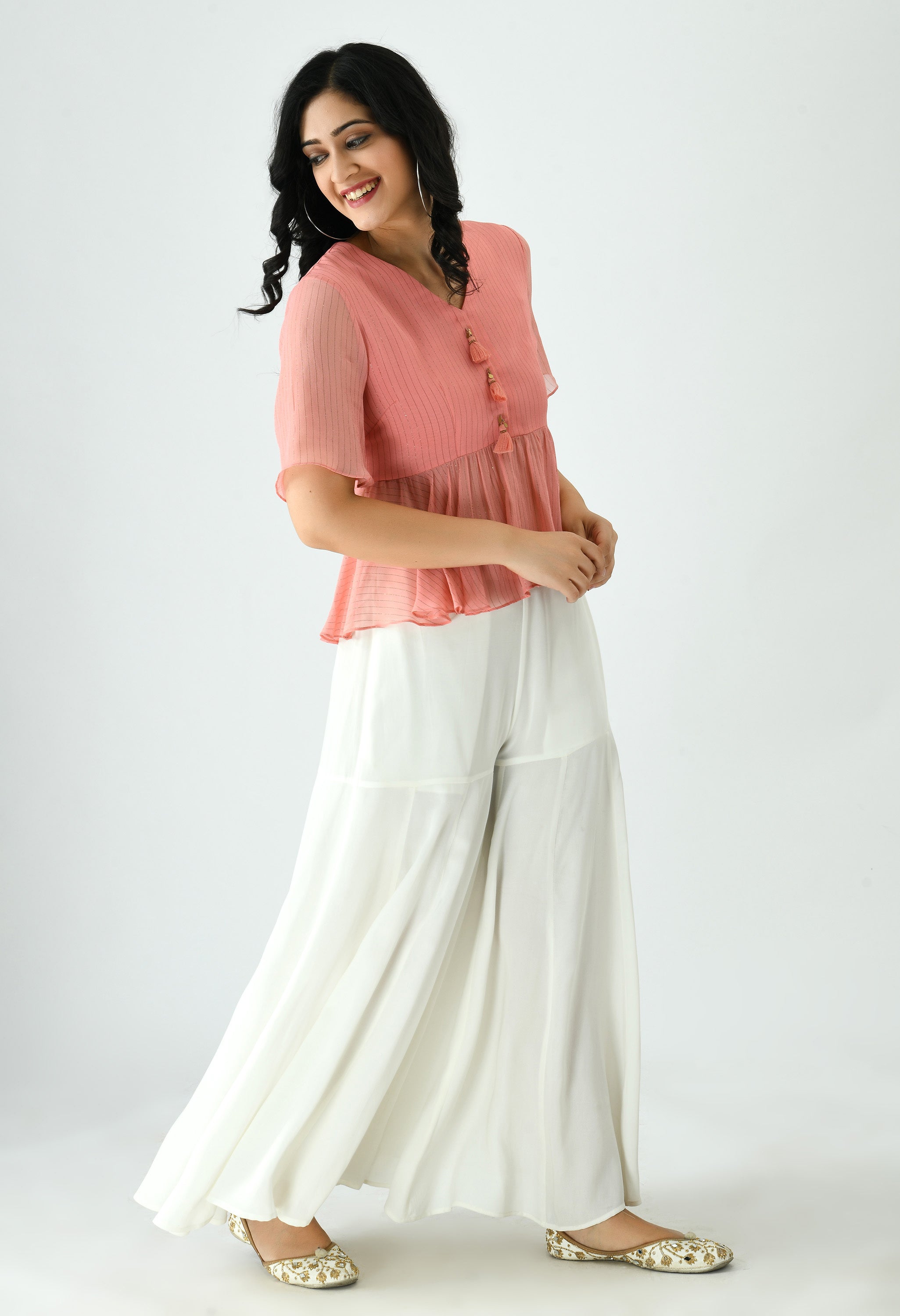 PEACH PINK HAND DETAILED TOP