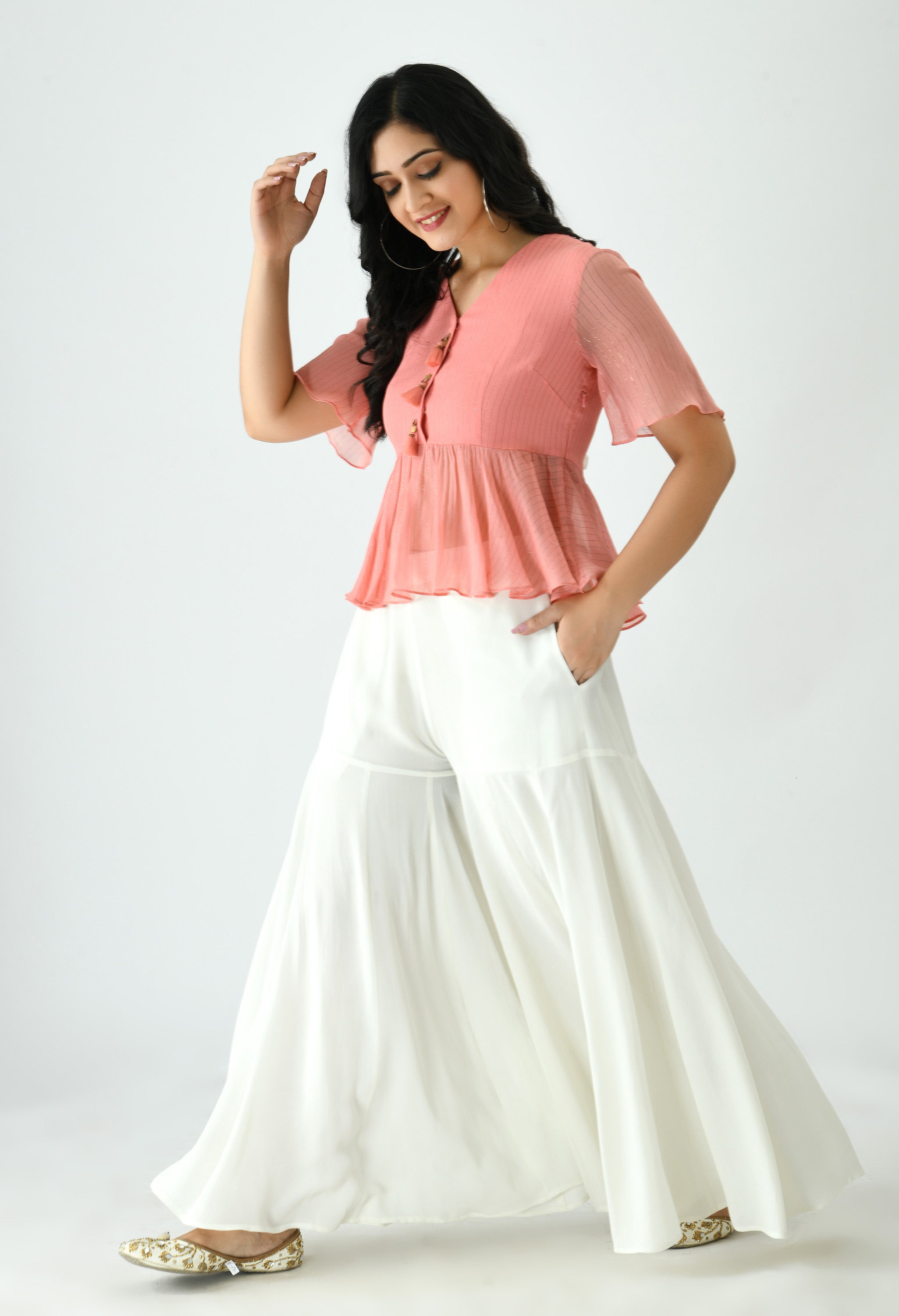 PEACH PINK HAND DETAILED TOP