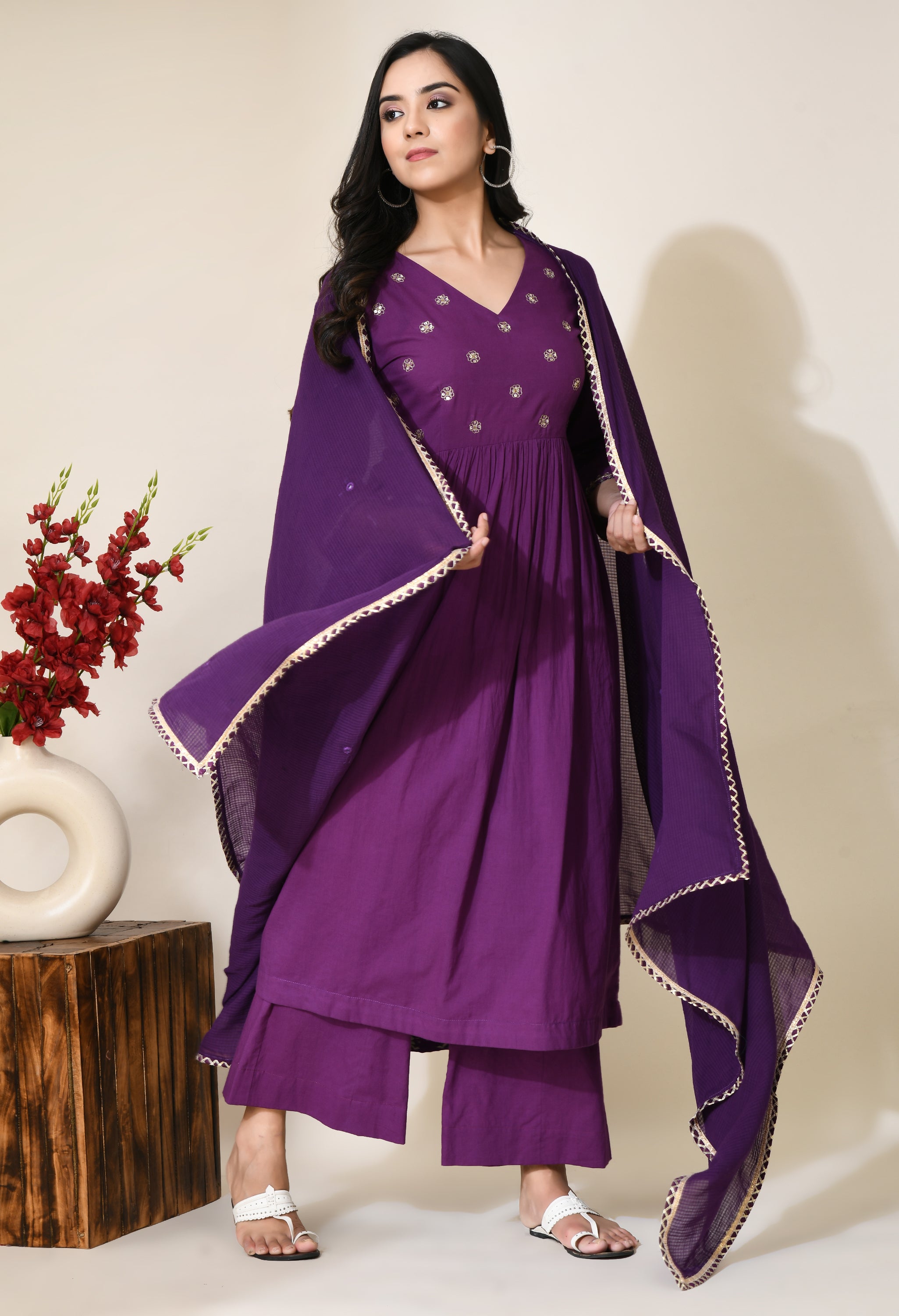 Roop Zari Aari Work Cotton Kurta Set | Aari Work Kurti Set