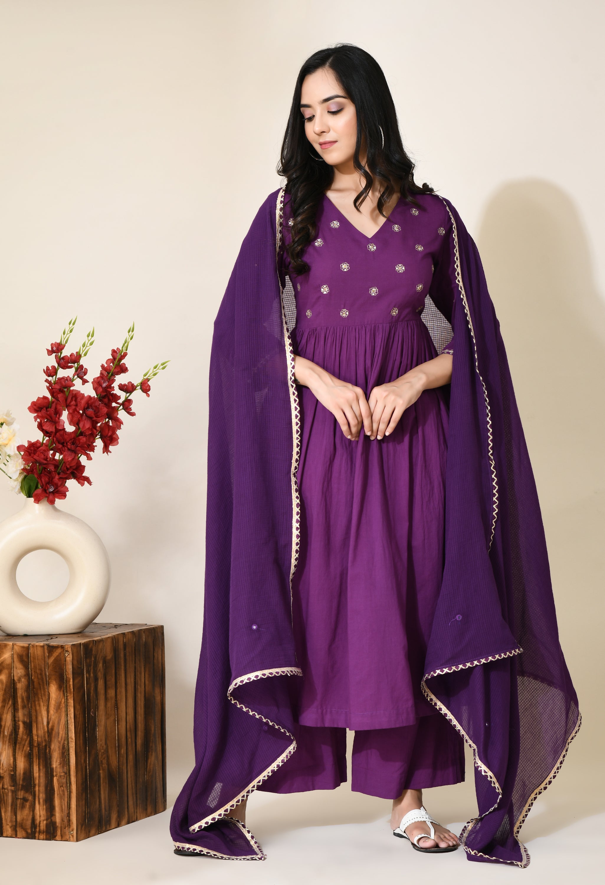Roop Zari Aari Work Cotton Kurta Set | Aari Work Kurti Set