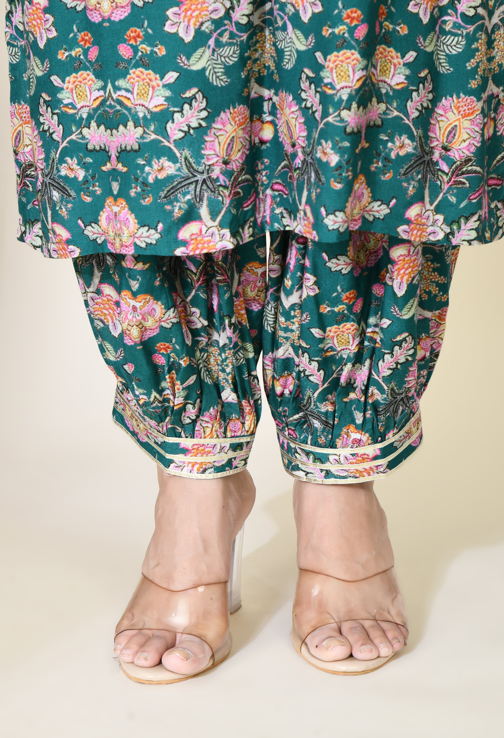 Bagicha Gota Patti Kurta set | Gota Patti Kurta Set Online