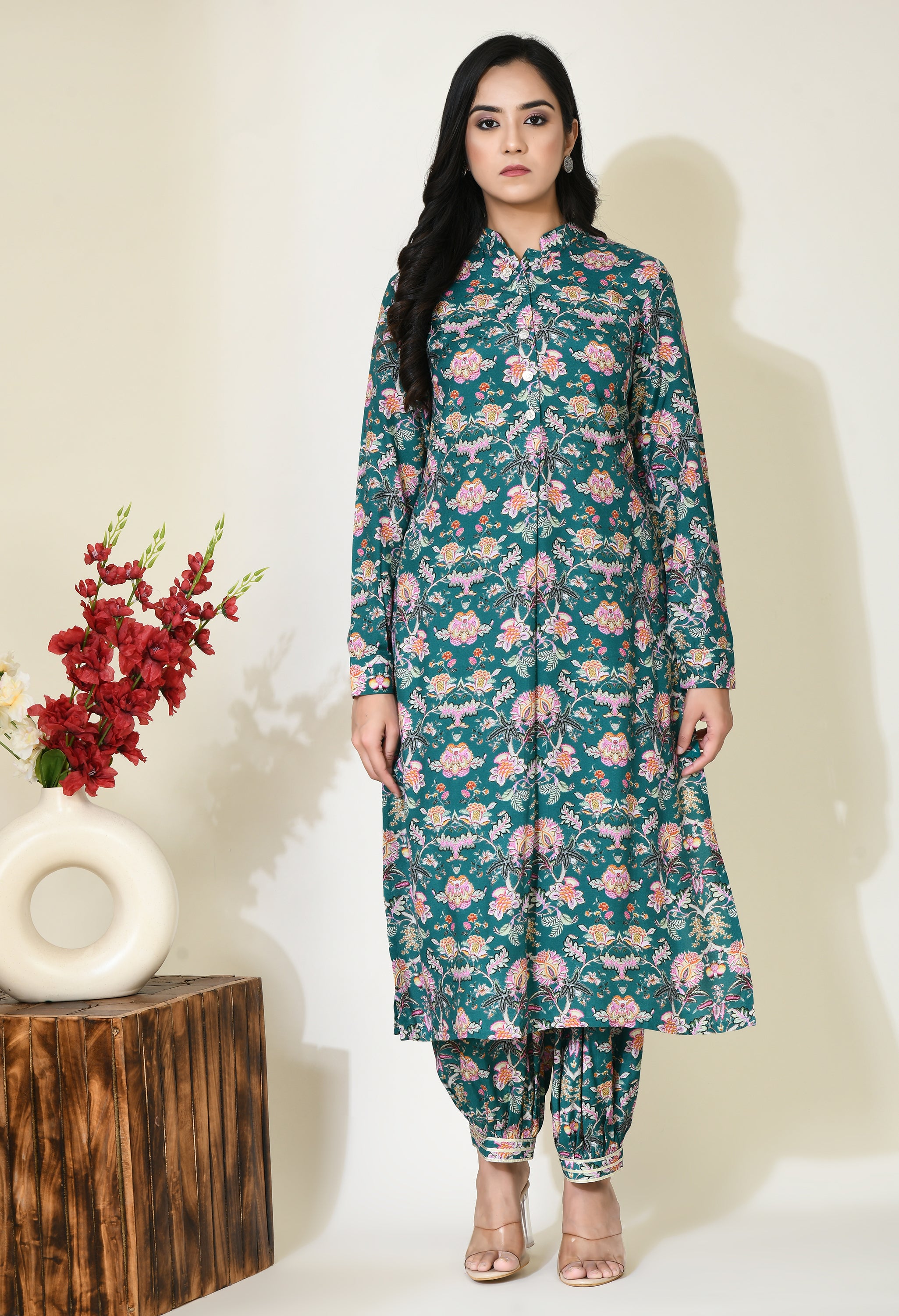 Bagicha Gota Patti Kurta set | Gota Patti Kurta Set Online