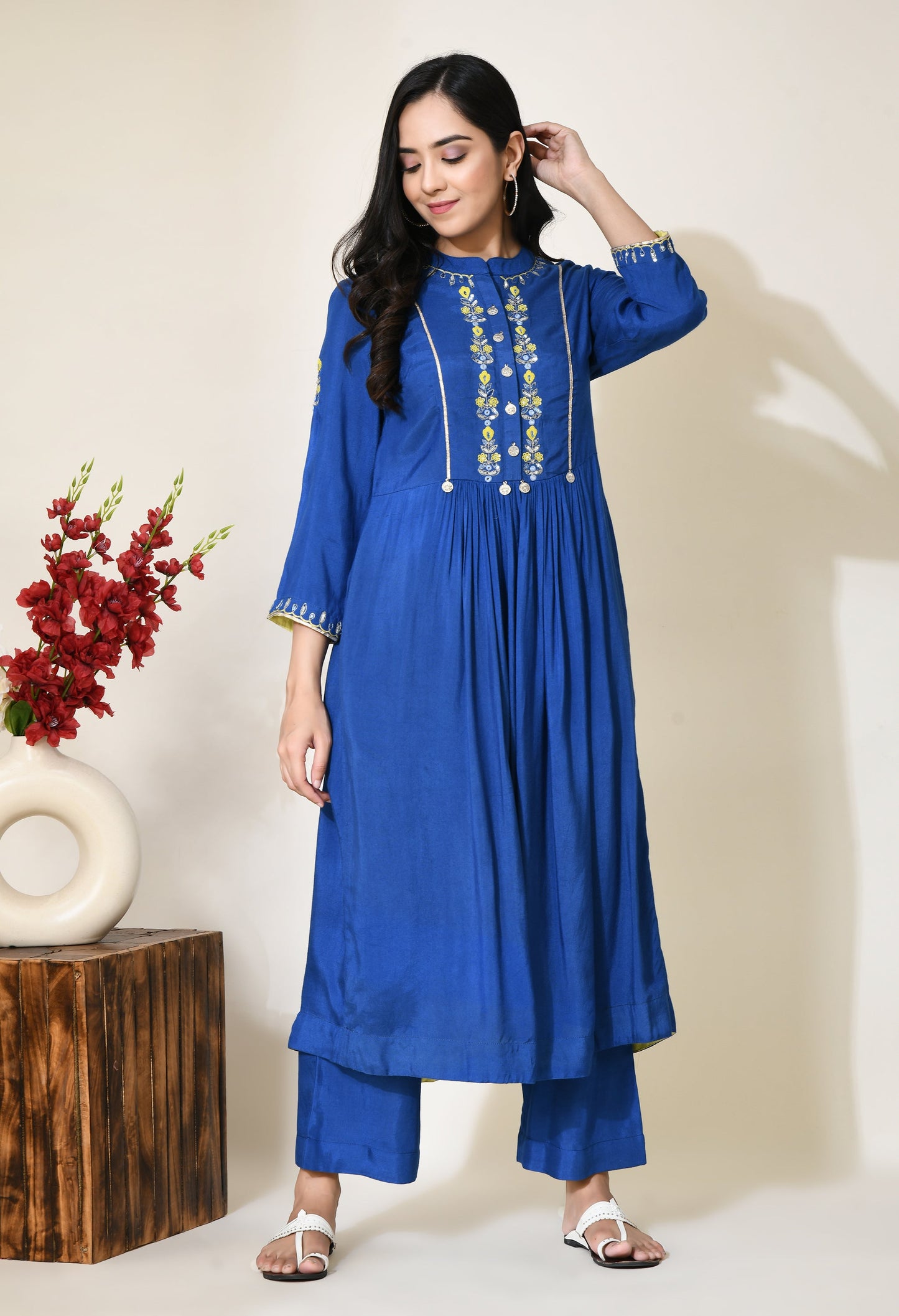 Sitar Handembroidery Kurta Set | Embroidered Kurtas Sets for Women