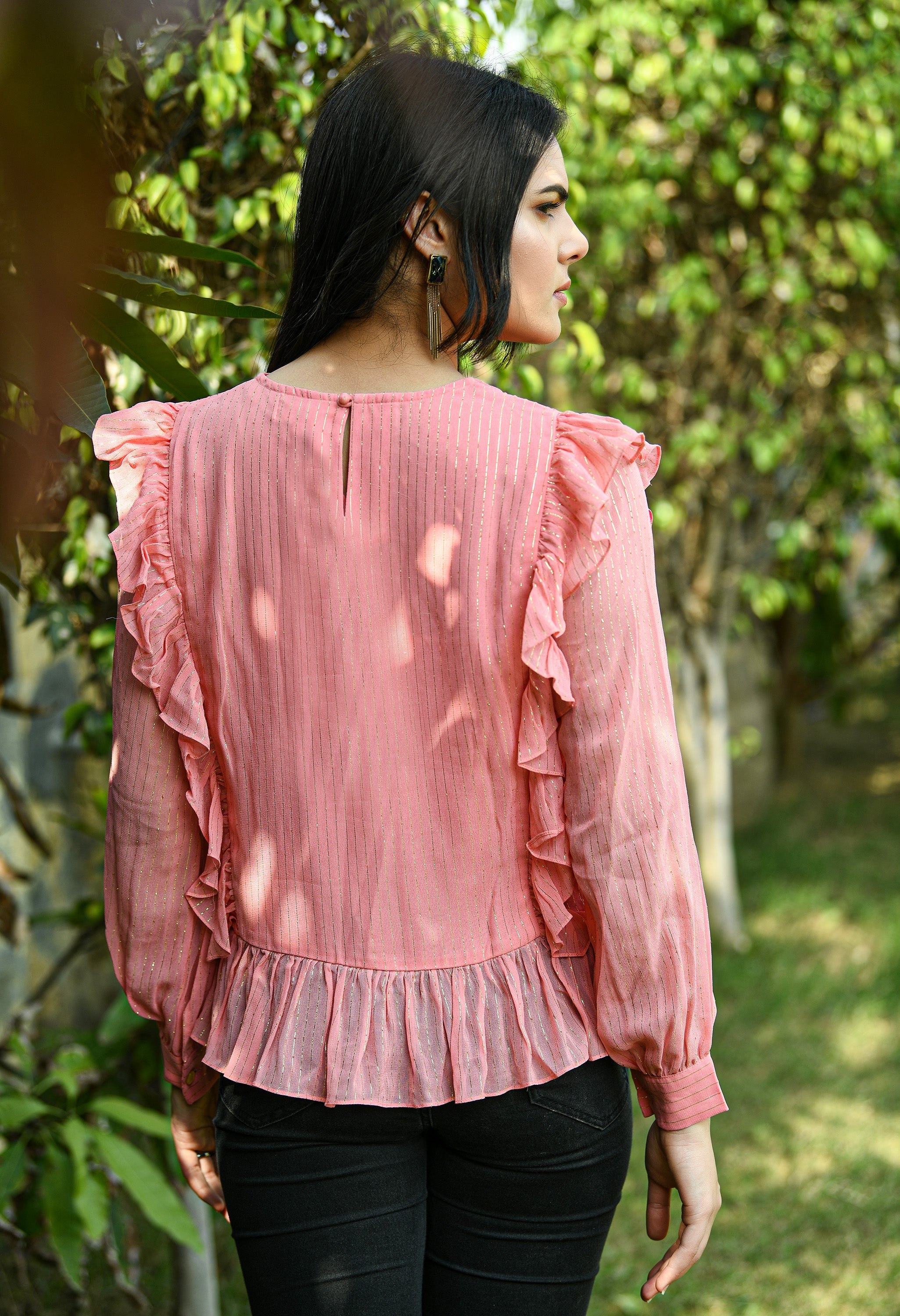 PINTUCKS FRILL TOP