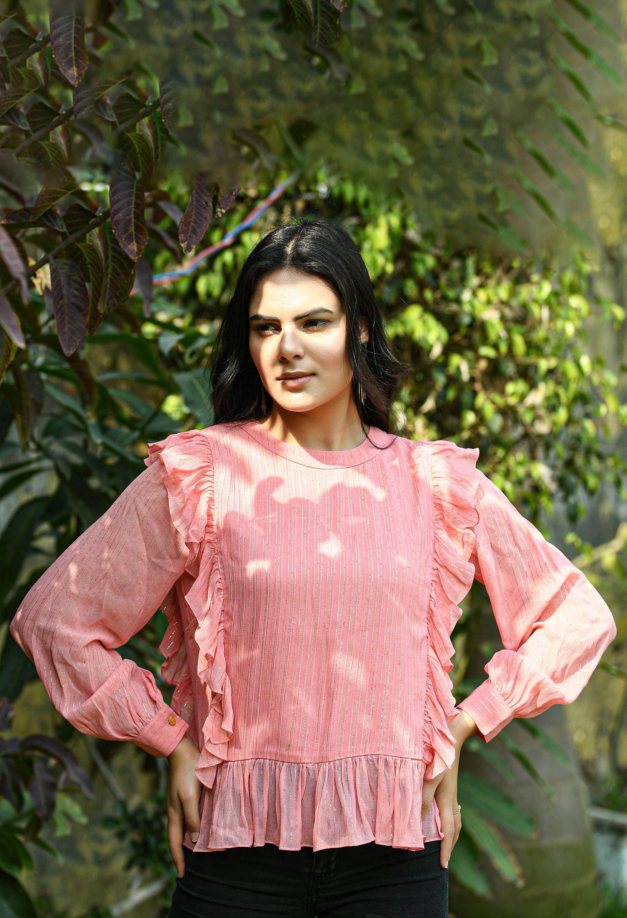 PINTUCKS FRILL TOP